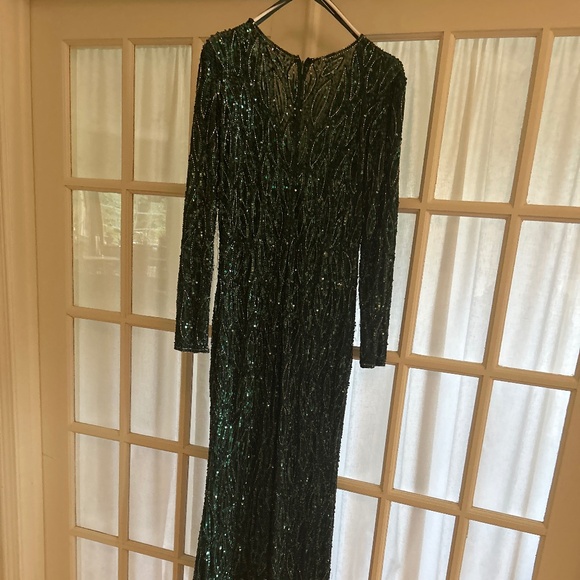 Dresses - Picture 2 of 2